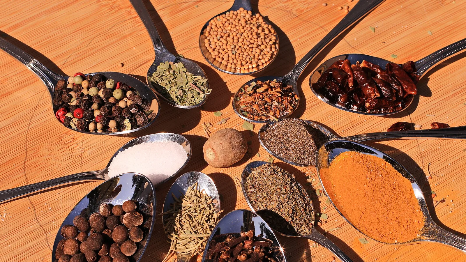 عکس مرتبط با پریود زیاد — سریعترین راه رفع پریود زیاد در خانه | طب سنتی